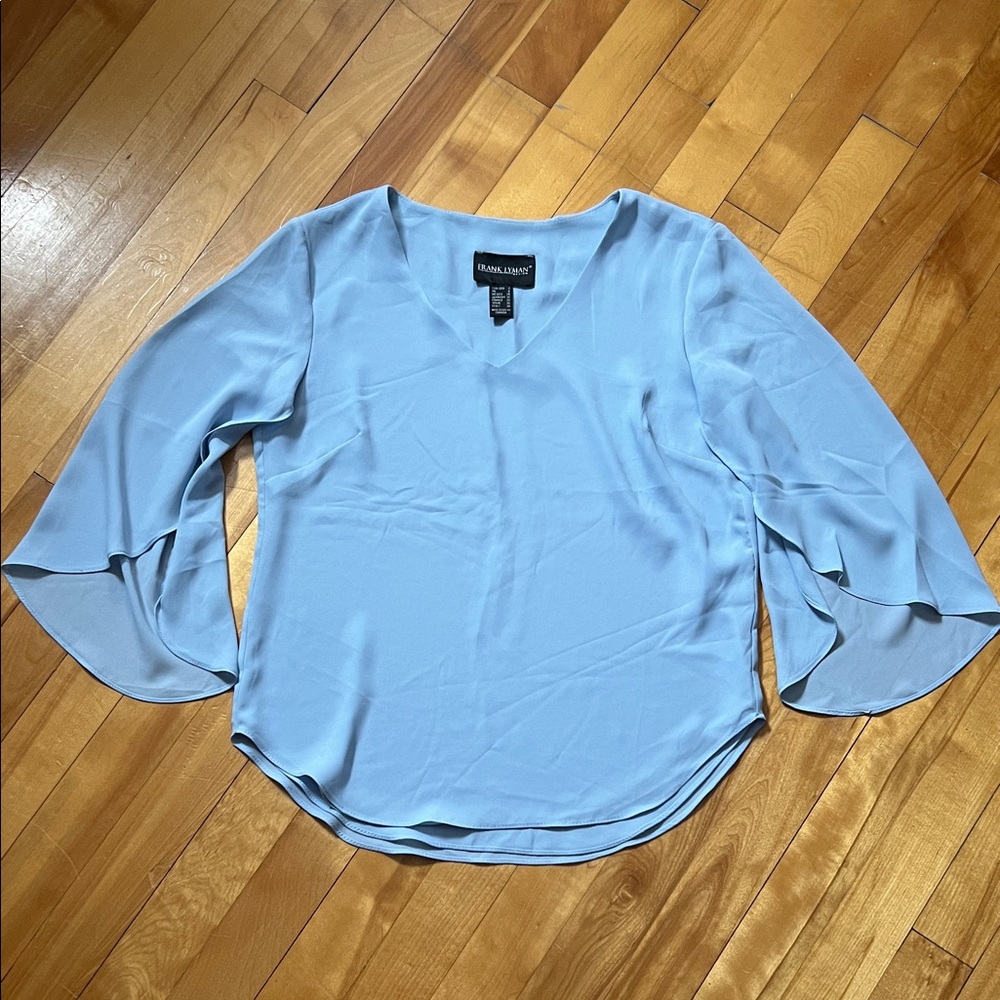 Frank Lyman Design Light Blue V-Neck Long Sleeve Blouse